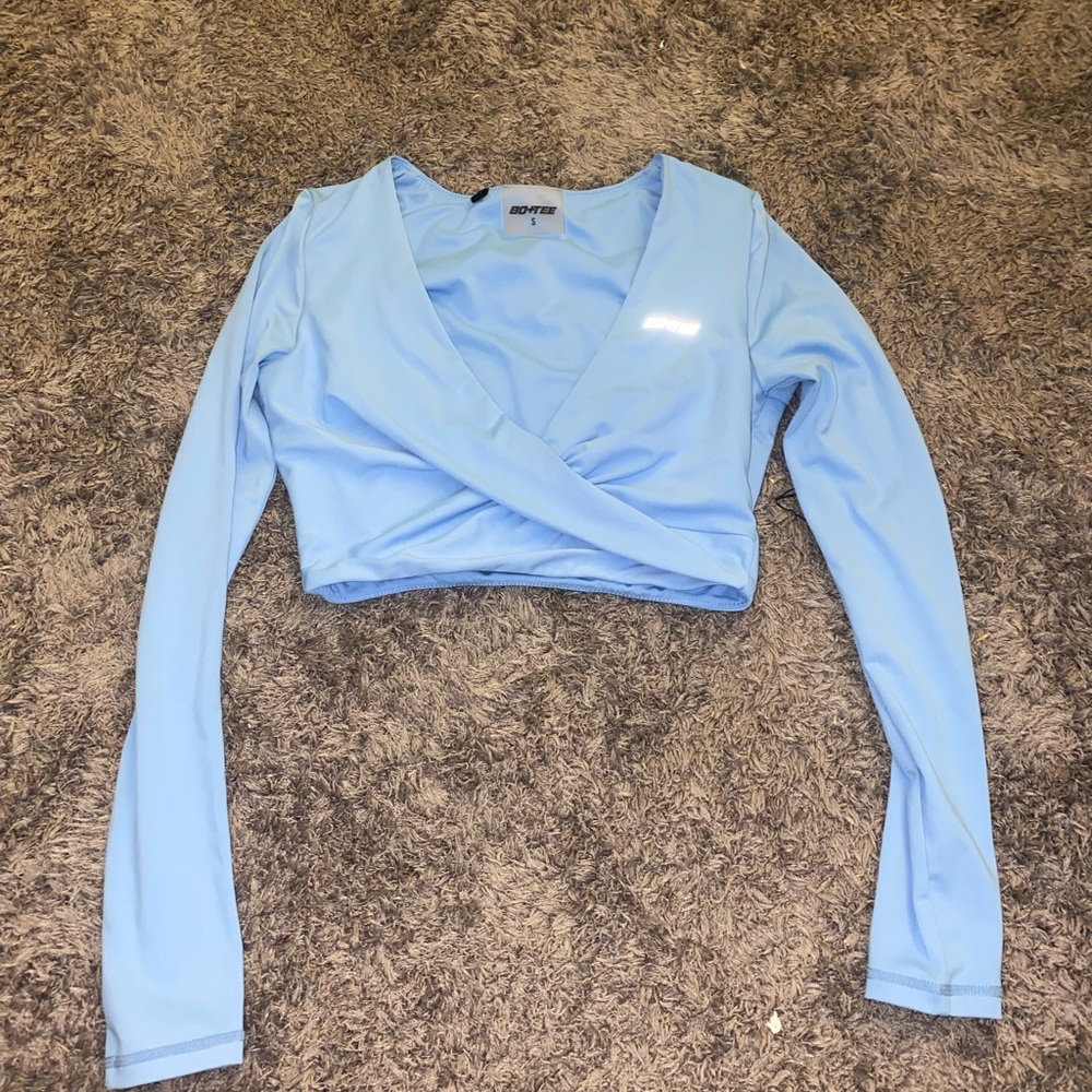 Bo and tee crop top